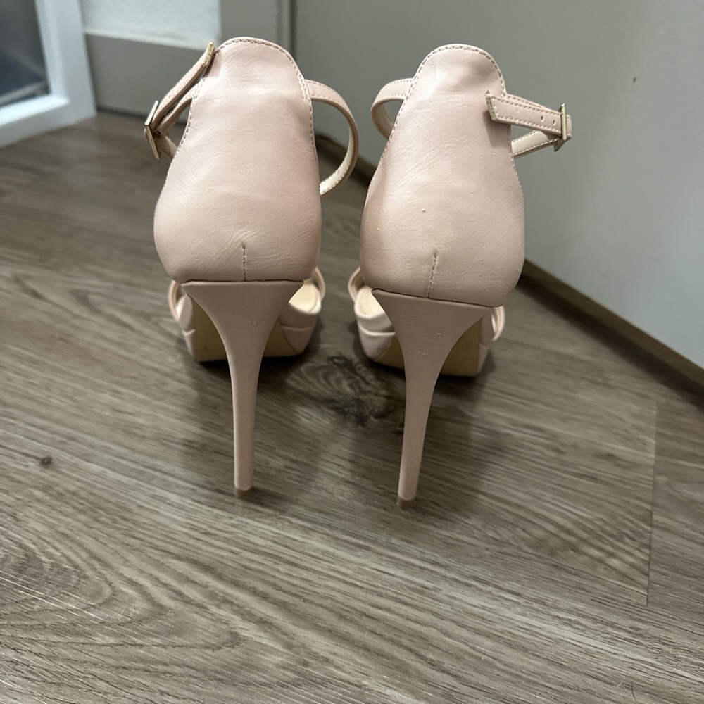 Aldo Pink Stiletto Heels with Ankle Strap - Picture 3 of 4
